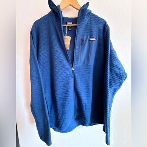 Patagonia Men's R1 Air Full Zip Jacket in Deep Blue